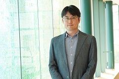 所長 / 政治経済学科准教授  若原 幸範