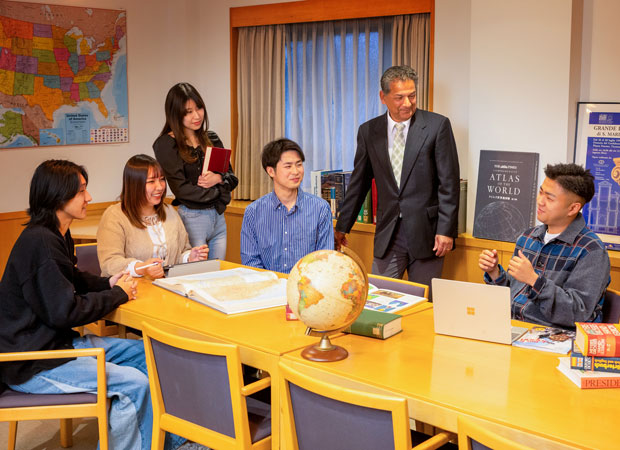国際文化学科