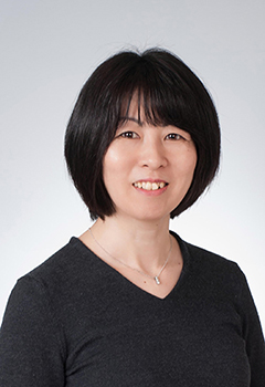 <p>「職業リハビリテーション」という言葉を聞いたことがありますか？障害があることで、職業に就くことが困難になっていたり、維持していくことが難しくなっている人にも、職業を通じた社会参加と自己実現、経済的自立の機会を作り出していく取り組みのことです。今回は、主に「職業リハビリテーション」について研究をされている、心理福祉学科の石原まほろ先生に研究や学会内容について教えていただきました。 ※学会とは・・・特定の学問分野や専門領域における研究者や専門家が集まり、研究成果や知識を共有、議論する場</p>