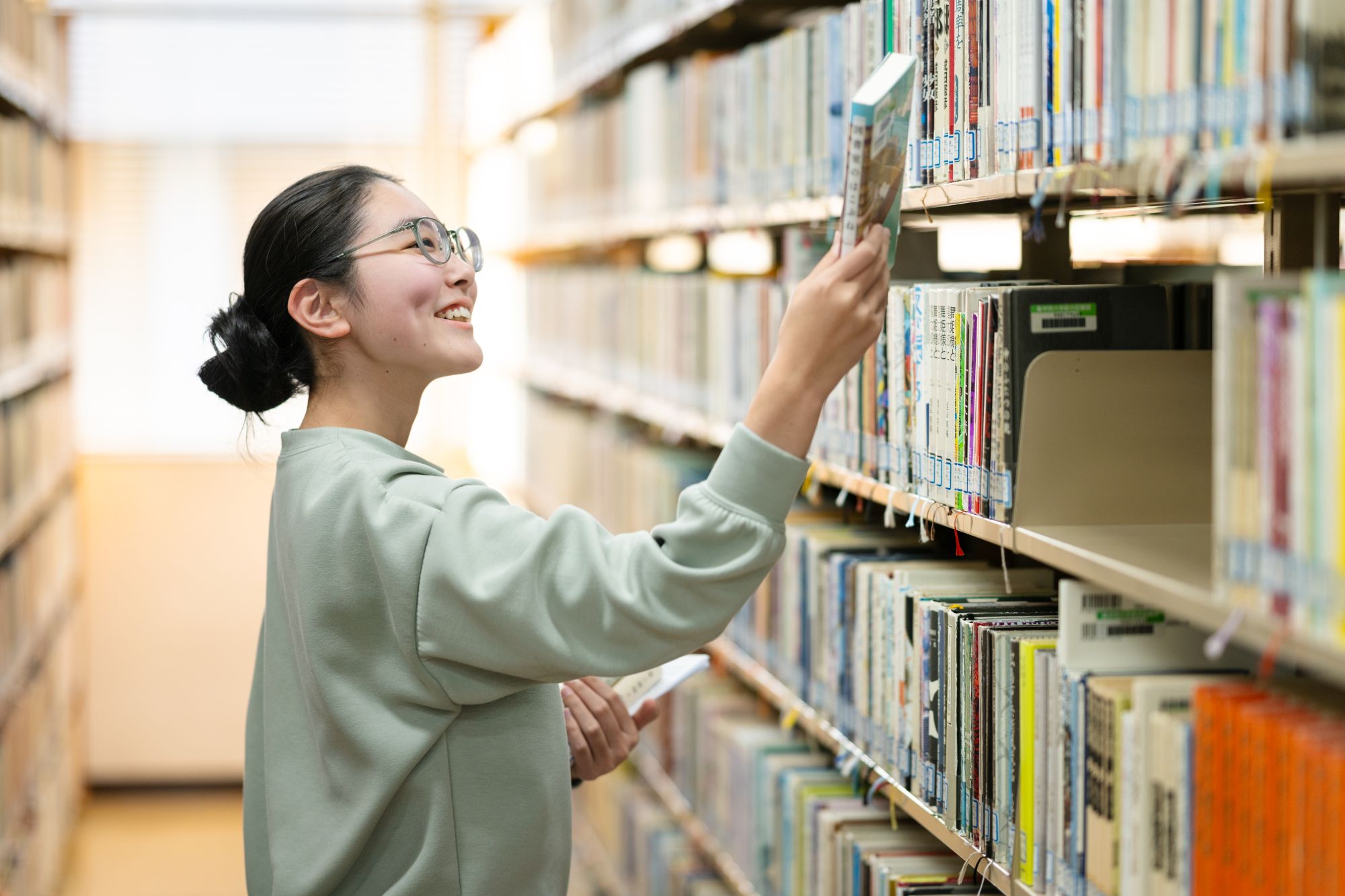 「好き」を整理して、一生の武器にする。司書を目指す私が日本文化学科で見つけた、社会を生き抜く思考法。