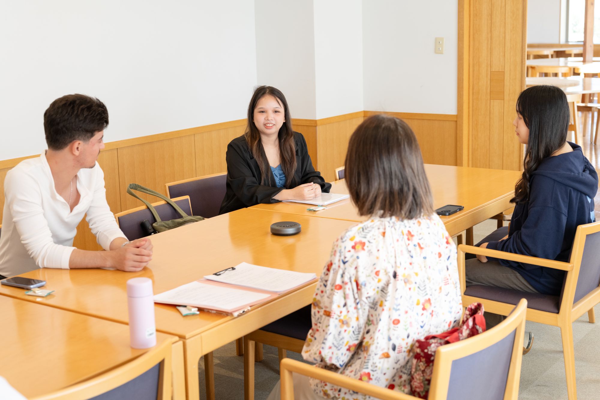 【後編】あなたの言葉と文化が、大学で強みになる──学生同士で支え合い、学び合う。外国にルーツを持つ学生と日本人学生が語る聖学院大学
